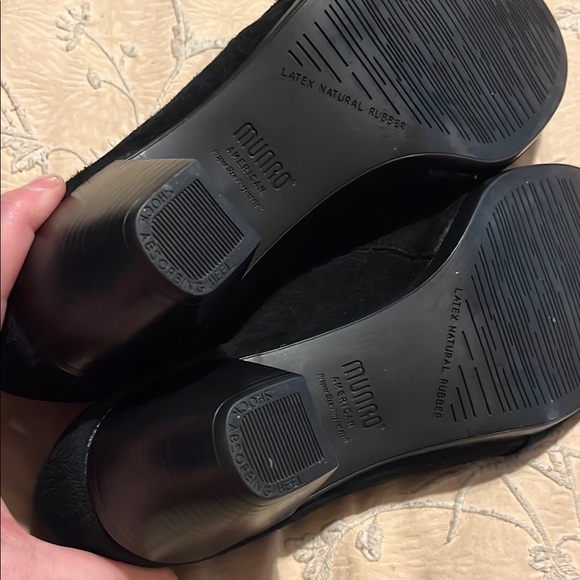 Women's Black Peep-Toe Ankle Boots 10 - Picture 7 of 7